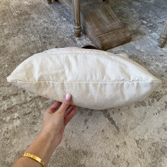 American Eagle Boho Tote Bag - Picture 4 of 8